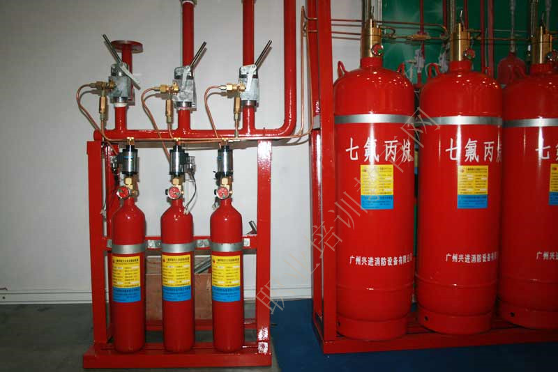 2016一级消防工程气体灭火系统设施图片:管网